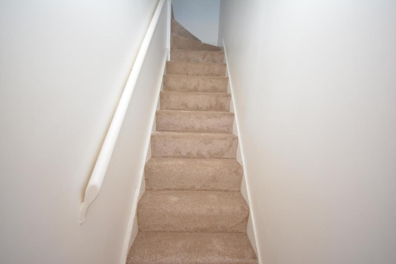 London Luxury 5 Bedroom House 2 Min Walk To The Tube Station Ντάγκεναμ Εξωτερικό φωτογραφία