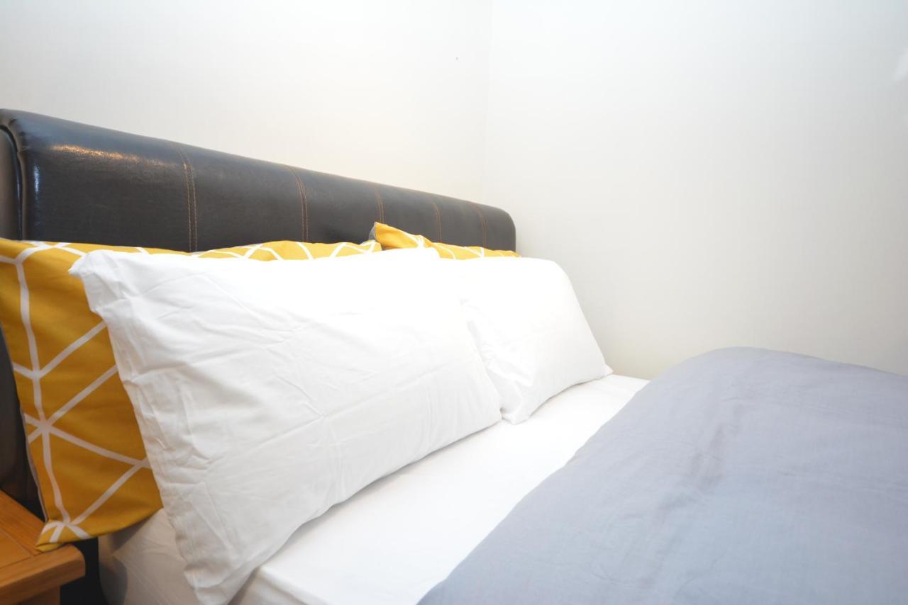 London Luxury 5 Bedroom House 2 Min Walk To The Tube Station Ντάγκεναμ Εξωτερικό φωτογραφία